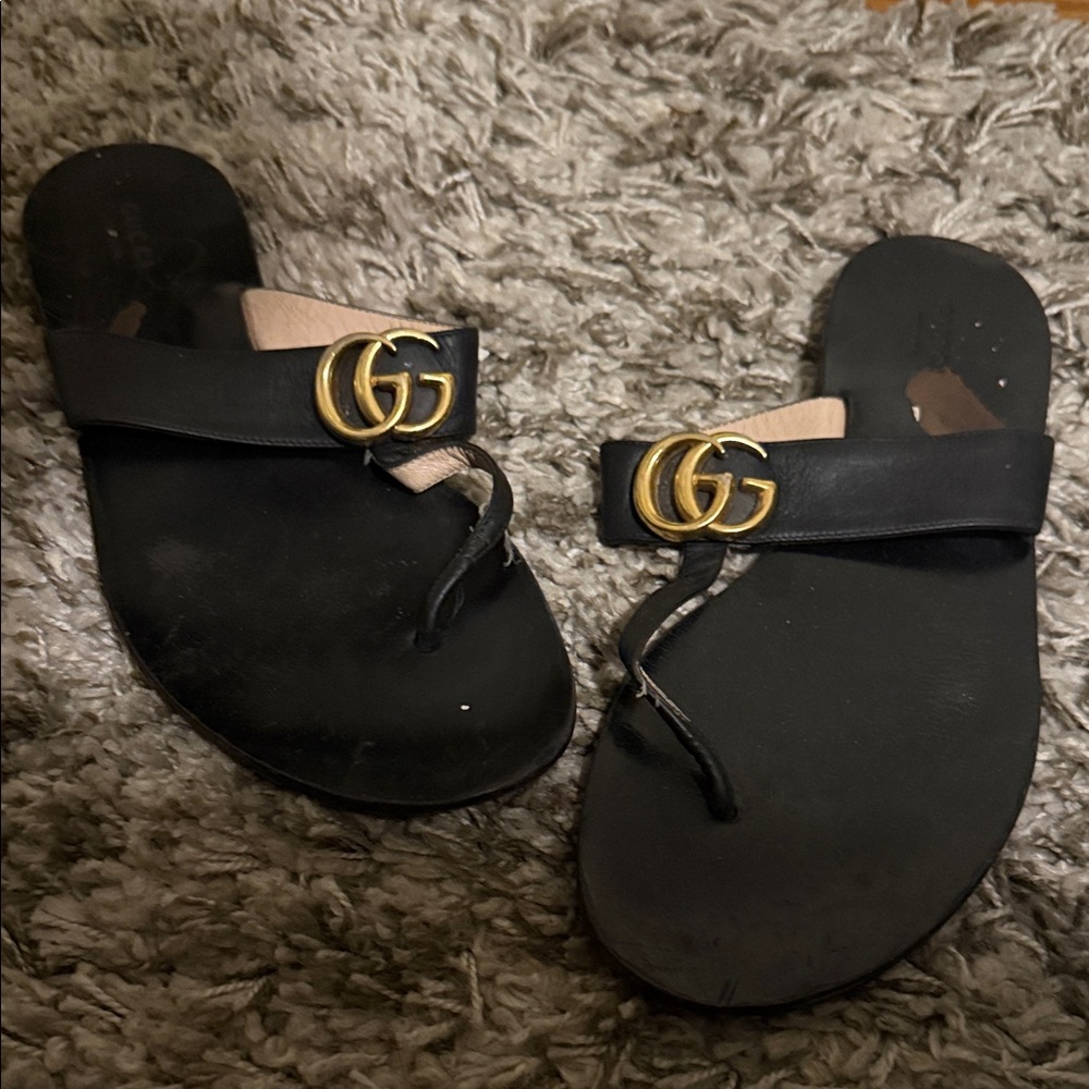 Gucci Black Sandals with Gold Logo